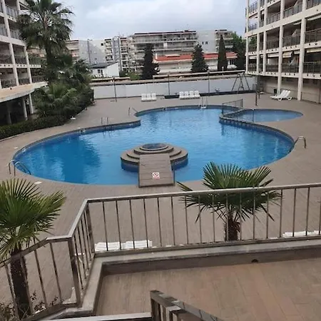 Centro De Salou-2 Minutos De La Playa-wifi-piscina Apartamento *
